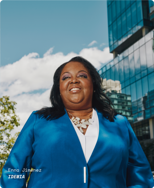 Enna-photo-card_with-nameplate